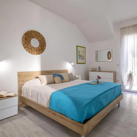 아파트 La Casa All'angolo By Interhome